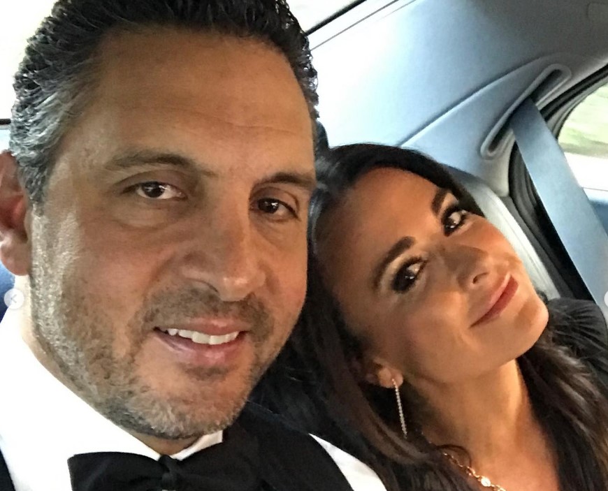 Kyle Richards And Mauricio Umansky Open About Separation, Deny They're ...